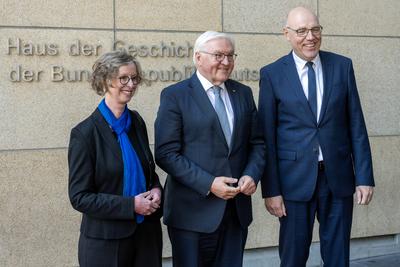 10. April 2025: Bundespr?sident Frank-Walter Steinmeier besucht das Haus der Geschichte in Bonn.-stock-photo