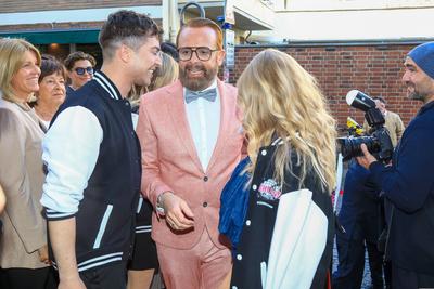 Er?ffnung des Schlager Cafes in D?sseldorf-stock-foto