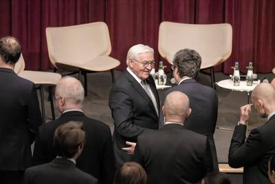 10. April 2025: Bundespr?sident Frank-Walter Steinmeier besucht das Haus der Geschichte in Bonn.-stock-foto