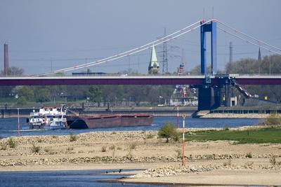 Rhein Niedrigwasser-stock-foto