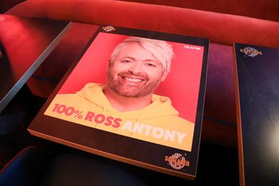 Er?ffnung des Schlager Cafes in D?sseldorf-stock-foto