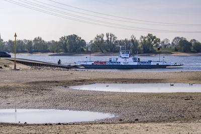 Rhein Niedrigwasser-stock-foto