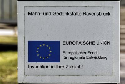 Frauen KZ Ravensbr?ck 2015 04 16 F?rstenberg Havel Deutschland Mahn und Gedenkst?tte am Ort d-stock-foto