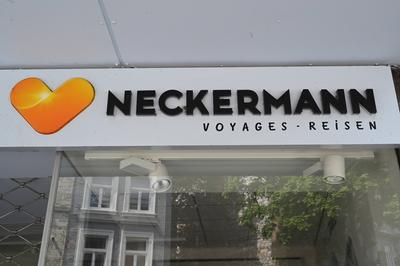 Logo, Schriftzug von Neckermann Reisen *** Neckermann Reisen logo, lettering-stock-foto