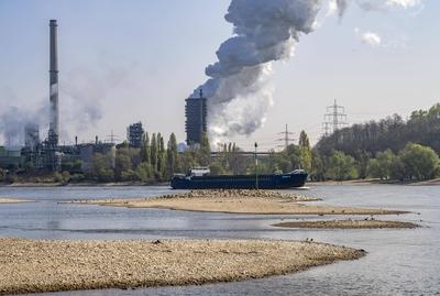 Rhein Niedrigwasser-stock-foto