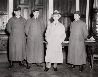 Goebbels, Dr. Josef with his personal security team. Hoffmann Photographs 1933 Adolf Hitler s official photographer, and-stock-foto