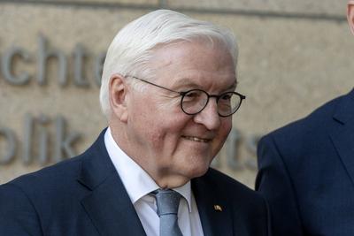 10. April 2025: Bundespr?sident Frank-Walter Steinmeier besucht das Haus der Geschichte in Bonn.-stock-foto