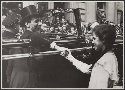 Elsevier photo collection. Joseph Goebbels, Minister of Propaganda during a driving tour. 1934. Germany Copyright: xpiem-stock-foto