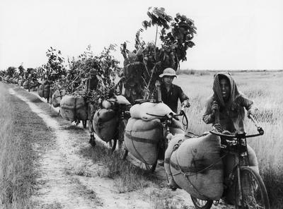 Vietnam: Transporting food for the frontline, Cu Chi, South Vietnam, Second Indochina War (Vietnam War) (1972) The Secon-stock-photo