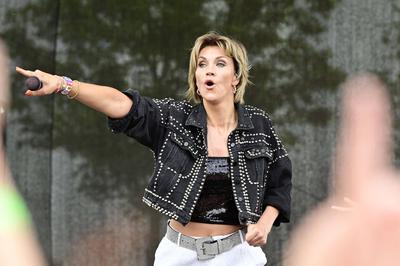 Anna Maria Zimmermann beim Radio Schlagerparadies Sommer Open Air 2024 im Messepark. L?bau, 23.06.2024 *** Anna Maria Zi-stock-foto