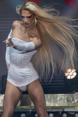 11.04.2025, xkkux, D?sseldorf, RuPaul s Drag Race Werq the World-stock-foto