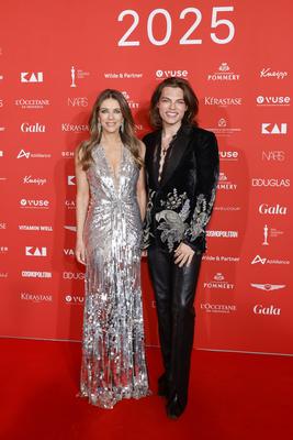 Elizabeth Hurley und Damian Hurley-stock-foto