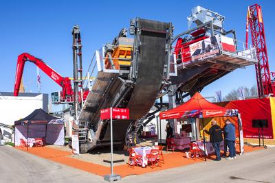 Baumaschinenmesse BAUMA 2025 in M?nchen-stock-foto