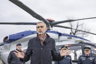 Pr?sentation neuer Polizeihubschrauber-stock-foto
