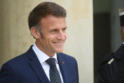 Emmanuel Macron re?oit le premier ministre du Kurdistan-stock-foto