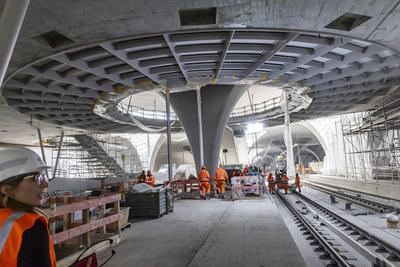 Die Baustelle Stuttgart 21 ist an Ostern f?r Besucher ge?ffnet. Ein Online-Anmeldung ist erorderlich. Im Vorjahr waren a-stock-foto