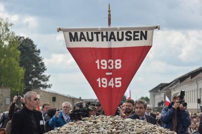 71 Feier zur Befreiung des Konzentrationslagers Mauthausen durch die US amerikanischen Truppen am 5-stock-photo