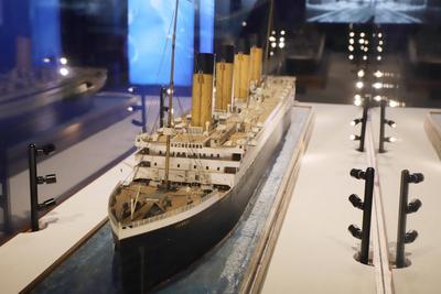 Eroeffnung  Titanic Ausstellung Hamburg-stock-photo