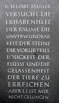 Bildnummer: 60131832  Datum: 16.08.2006  Copyright: imago/epdInschrift des Ehrengrabmals auf dem Friedhof in Moers-H?lsdonk (Nordrhein-Westfalen), die an den Kabarettisten Hanns Dieter H?sch erinnert. H?sch ist im Dezember 2005 im Alter von 80 Jahren gestorben (Foto: 16.08.2006).H?sch galt als einer der bedeutendsten deutschen Kleink?nstler. DER ABDRUCK DES EPD-FOTOS IST HONORARPFLICHTIG! Ehrengrabmal erinnert an Hanns Dieter H?sch Gesellschaft A x0x xkg 2006 hoch Europa Deutschland Nordrhein-Westfalen Kultur Kabarett Personen Religionen Friedh?fe Gr?ber  60131832 Date 16 08 2006 Copyright Imago epd Inscription the  on the Cemetery in Moers H?lsdonk North Rhine Westphalia the to the Cabaret Hanns Dieter H?sch recalls H?sch is in December 2005 in Age from 80 Years Died Photo 16 08 2006 H?sch Galt as a the important German Small artists the Imprint the epd Photos is  Cenotaph recalls to Hanns Dieter H?sch Society a x0x xkg 2006 vertical Europe Germany North Rhine Westphalia Culture Cabaret People Religions Cemeteries Graves-stock-foto