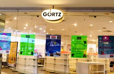 Geschlossen G?rtz Schuh Filiale im LEZ Leine Center Hannover-Laatzen - gesehen am 10.11.2023 *** Closed G?rtz Schuh stor-stock-photo
