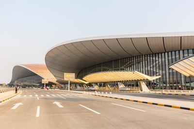 Flughafen Peking Beijing Daxing New International Airport Terminal in China Peking, China 30. September, 2019: Terminal-stock-foto