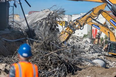 Abriss der A100 Br?cke-stock-foto