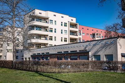 Berlin Pankow OT Prenzlauer Berg: Wohnstadt Carl Legien an der Erich-Weinert-Stra?e, UNESCO Weltkulturerbe, Siedlungen d-stock-foto