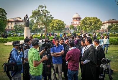 Waqf (Amendment) Act 2025 Hearing At Supreme Court Of India-stock-foto