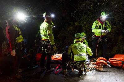 News -  Monte Faito Cable Car Crash-stock-foto