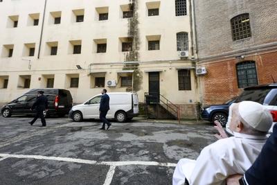 ITALY - REL - POPE FRANCIS VISIT THE REGINA COELI PRISON IN ROME   - 2025/04/17-stock-foto