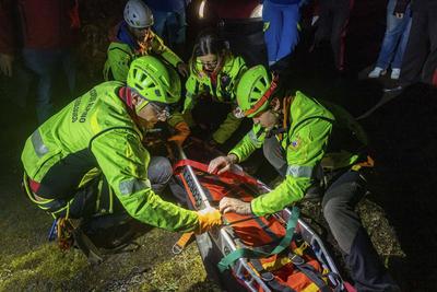 News -  Monte Faito Cable Car Crash-stock-foto