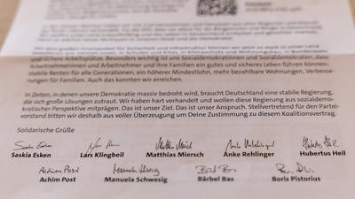 SPD-Mitgliedervotum ? Aufruf zur Zustimmung zum Koalitionsvertrag-stock-foto