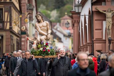 Karfreitagsprozession in Lohr-stock-photo