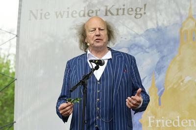 Arnulf Rating-stock-foto