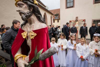 Karfreitagsprozession in Lohr-stock-photo
