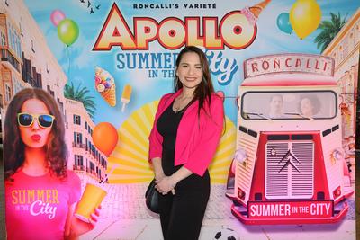Apollo SUMMER IN THE CITY Premiere - Vivian Paul Rocalli D?sseldorf Roncalli s Apollo Variete NRW Deutschland *** Apollo-stock-foto