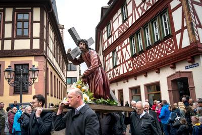 Karfreitagsprozession in Lohr-stock-photo