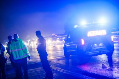 Schwerer Crash auf der A1 bei Remscheid in der Nacht zu Ostermontag.-stock-photo