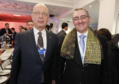 World Economic Forum 2014 Davos with WEF Founder Klaus Schwab and VIP Guests during the Korean Night-stock-foto