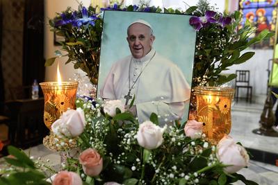 Reactions to Pope Francis death in Kolkata, India-stock-foto