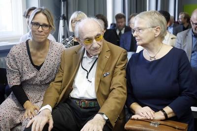 Ehrung Gerechter Unter den Voelkern-stock-photo
