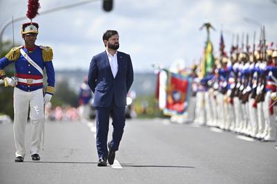 Presidente Lula recebe Gabriel Boric-stock-foto