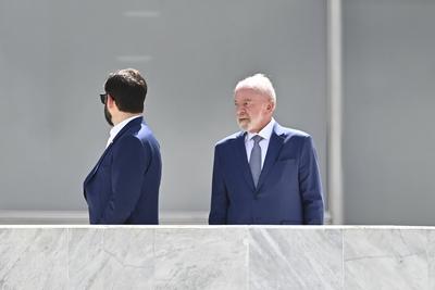 Presidente Lula recebe Gabriel Boric-stock-foto