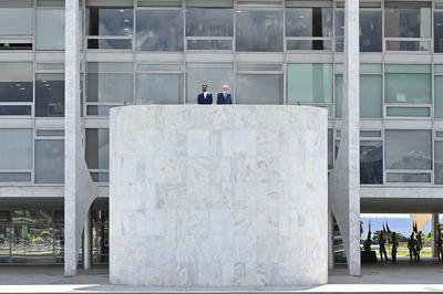 Presidente Lula recebe Gabriel Boric-stock-foto