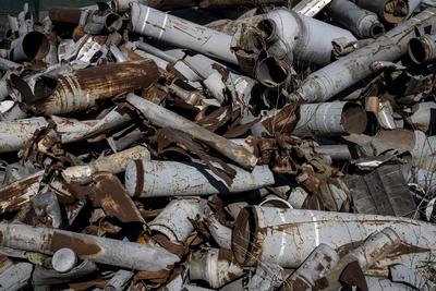 Ammunition graveyard in Kharkiv-stock-foto