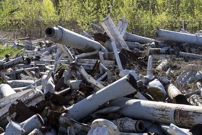 Ammunition graveyard in Kharkiv-stock-foto