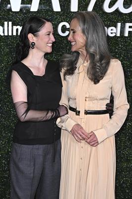 Chyler Leigh, Andie MacDowell-stock-foto