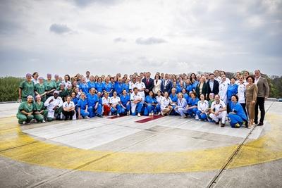 King visits Beverwijk Burns Center, Beverwijk, The Netherlands-stock-foto