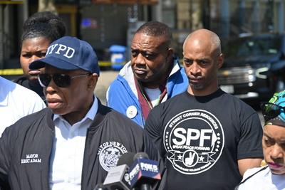 Mayor of new york city eric adams speaks at a press conference at the site of shooting in 28th precinct in harlem.-stock-foto