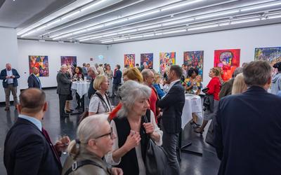 20250423 Eroeffnung Ausstellung -Waris Dirie-Mogadishu Blues-stock-foto